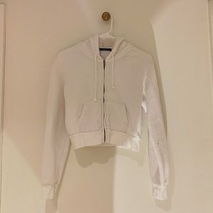 white cropped brandy sweatshirt 🤍